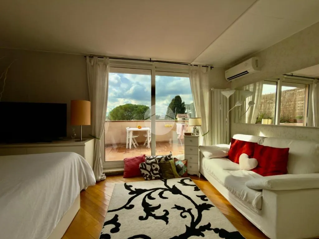 Chambres - Attico with Panoramic Terrace in Città Giardino