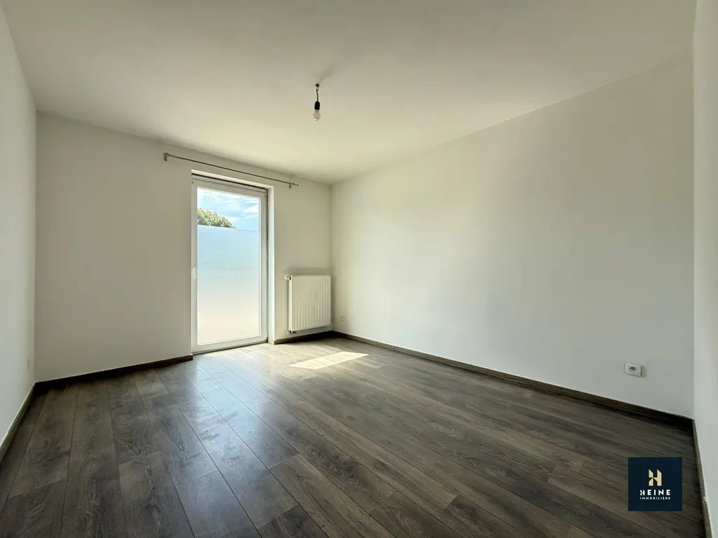 Toad - Ground Floor Flat with Parking near Andenne