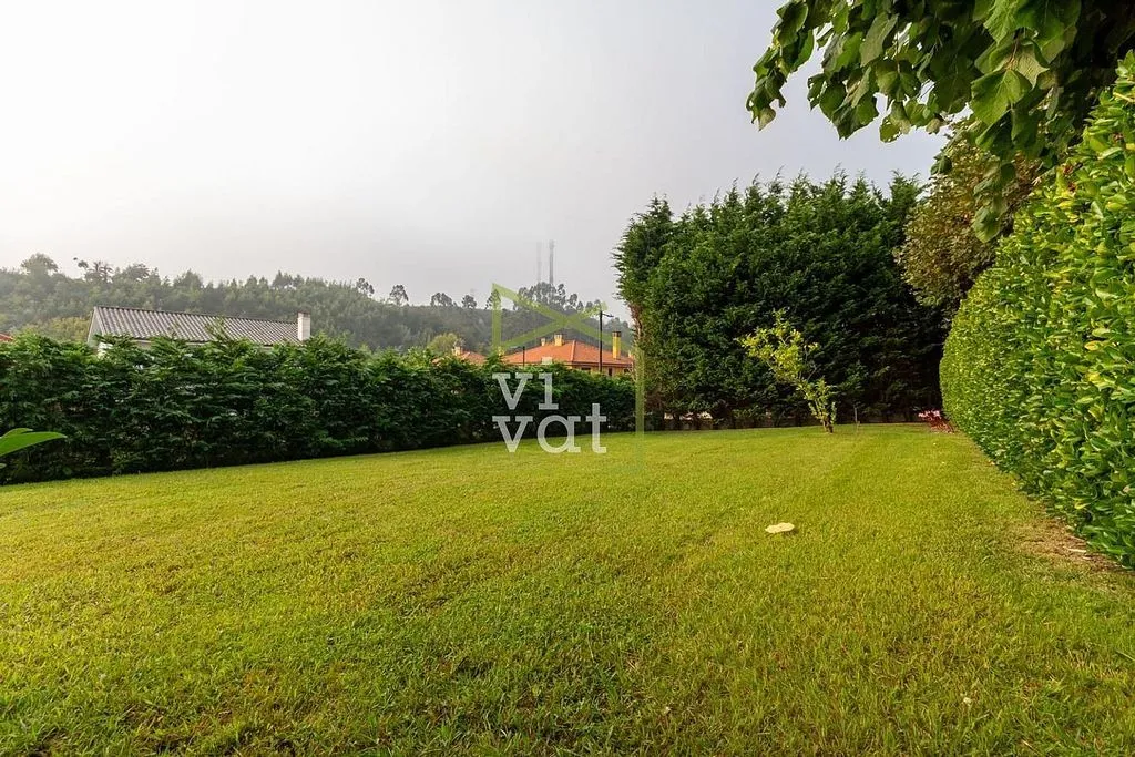 Giardino - Luxury Villa with Garden in Luanco