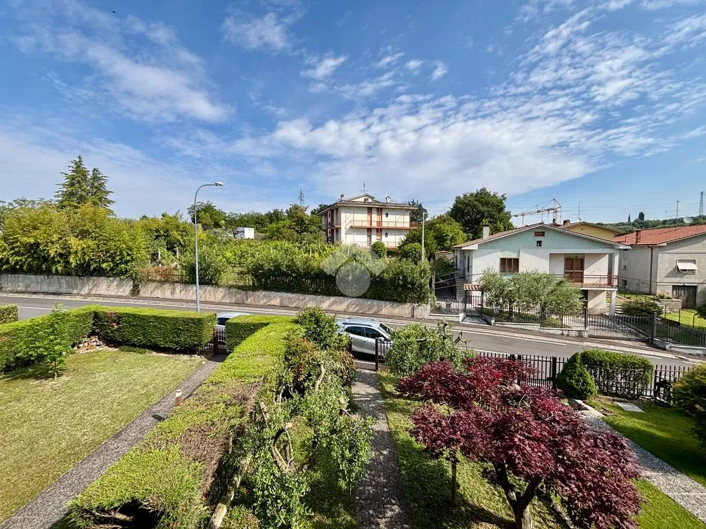 Aed - Terraced Villa with Private Garden in Sona