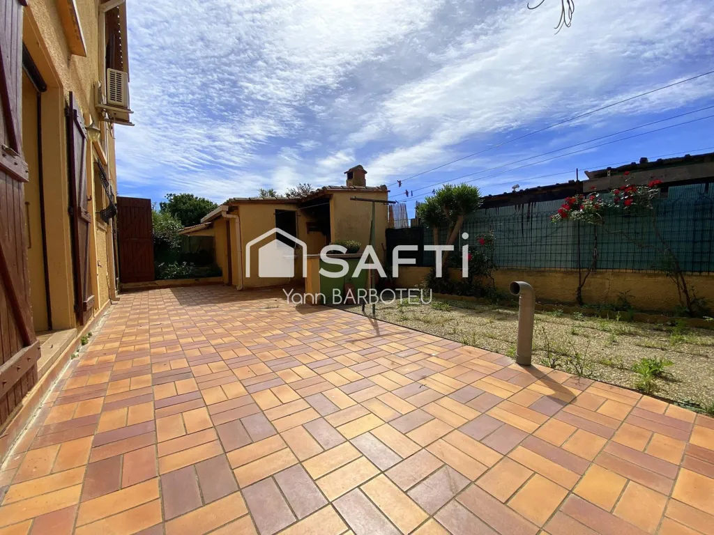 Garden - Rustic House with Pool near Perpignan