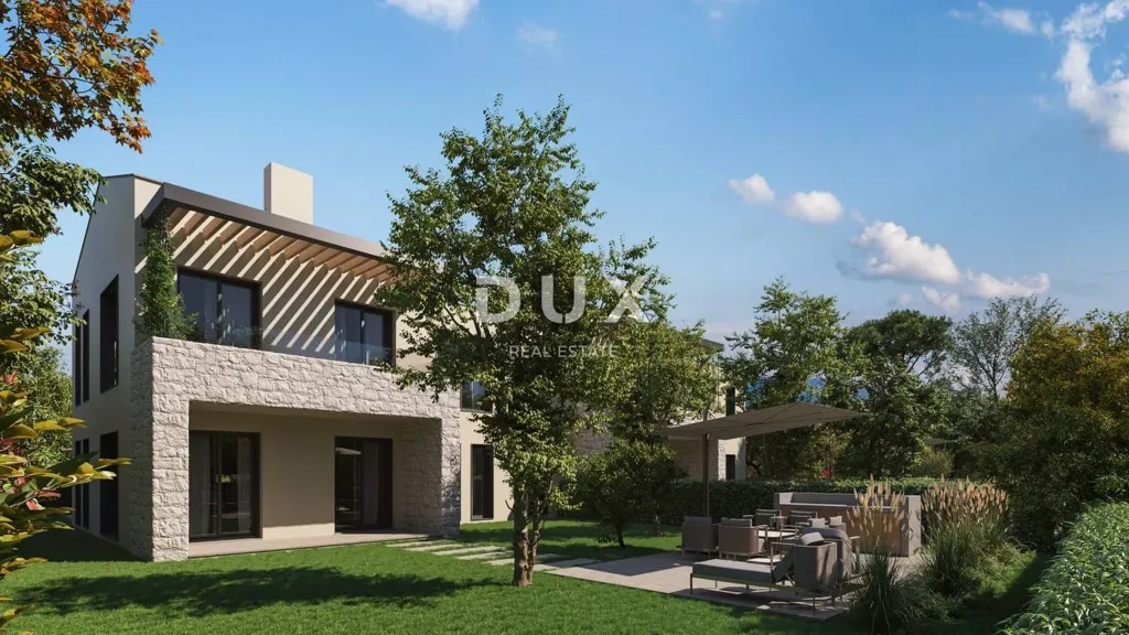 Ground Floor Apartment with Garden in Poreč