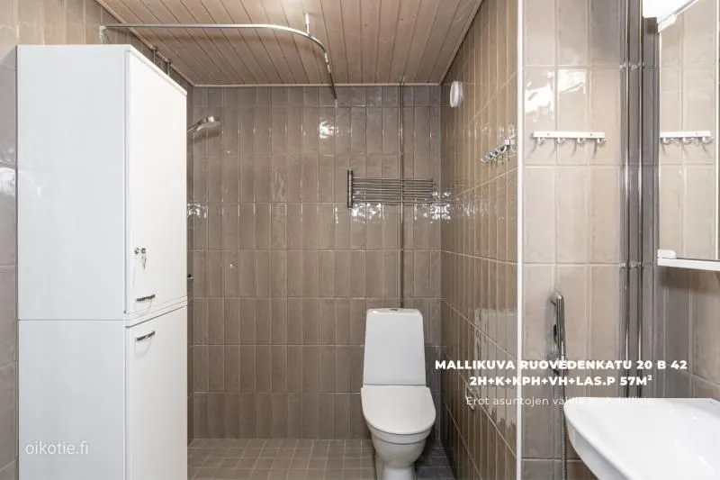 Vannitoad - 1-Bedroom Apartment with Balcony in Hervanta