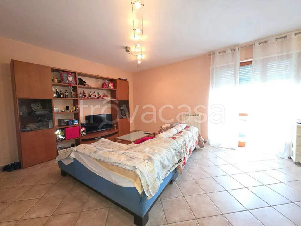 Magamistoad - Rental Flat with Balcony in Rondissone
