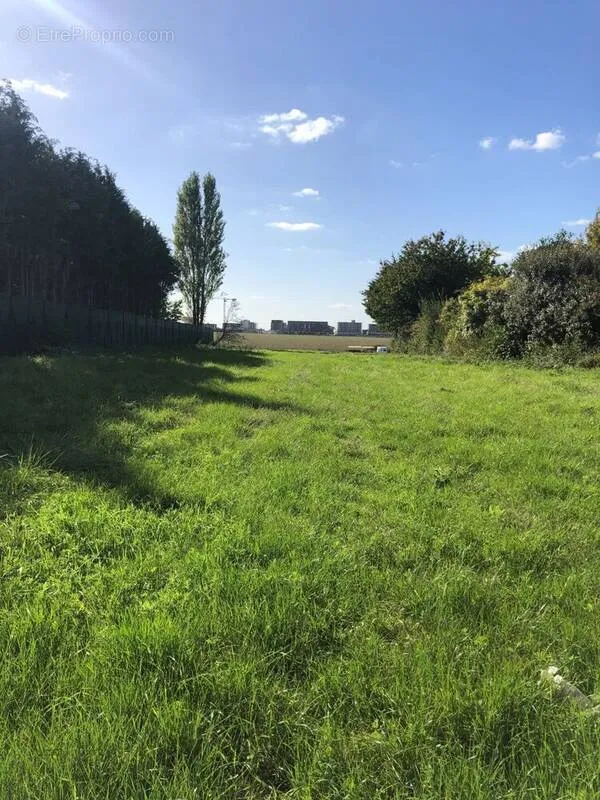 Giardino - Buildable Land near Marne-la-Vallée