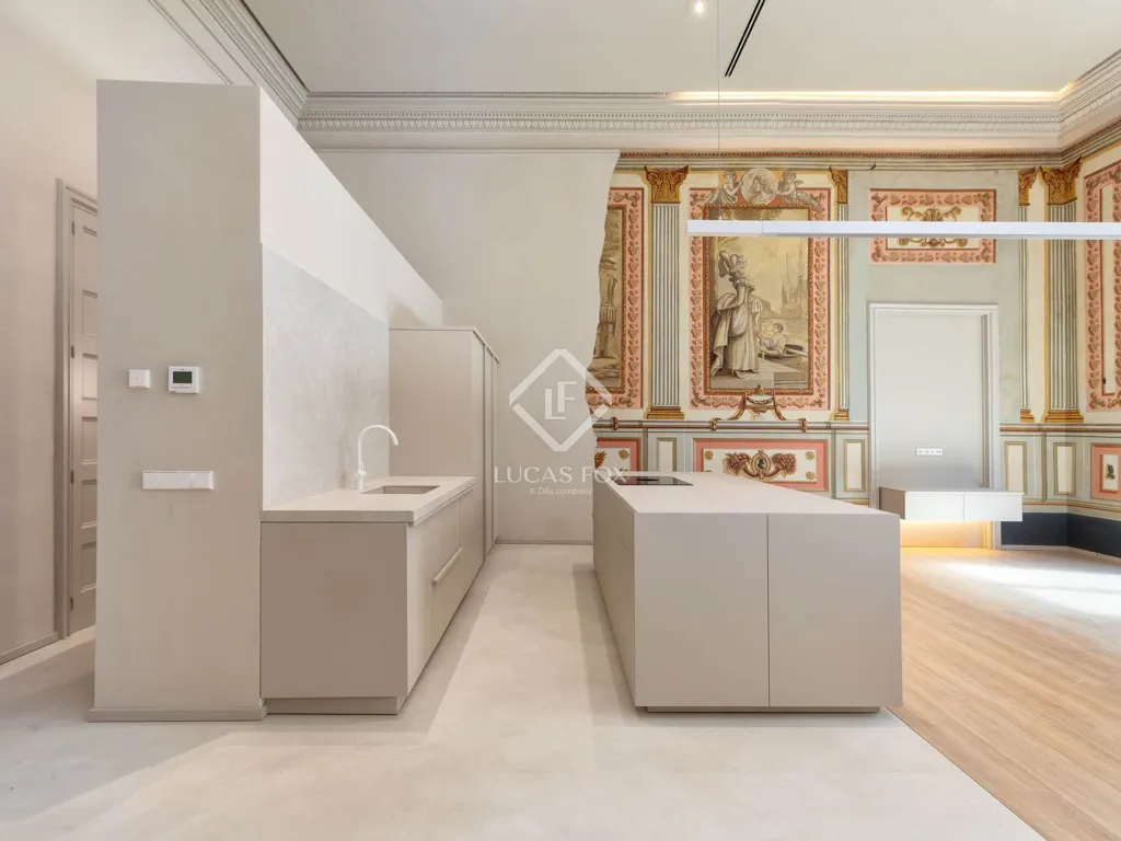 Cuisine - Penthouse in Renovated Palace, Girona