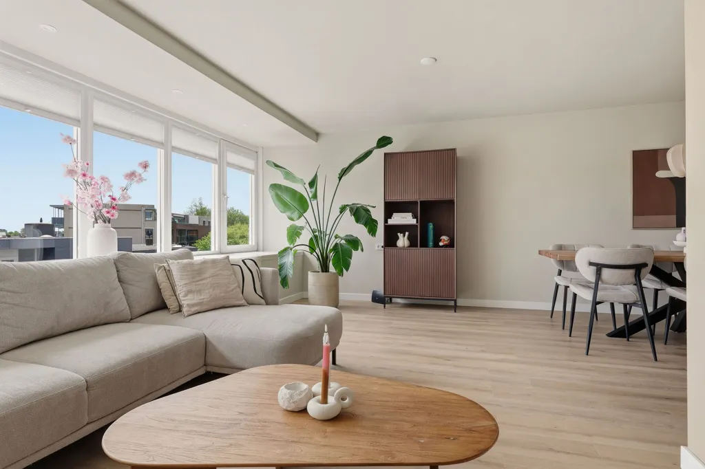 Elutuba - Modern Bungalow with Central Heemskerk Location