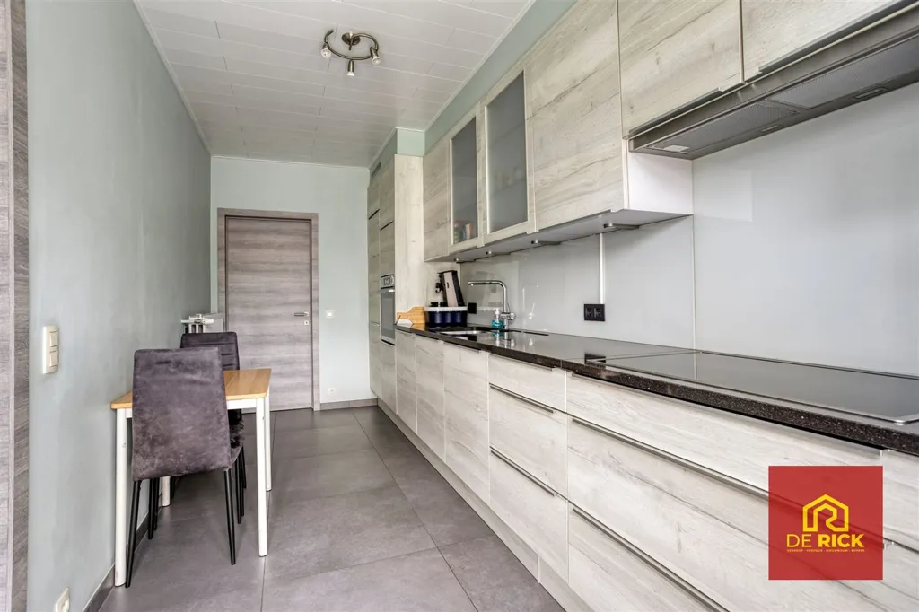Cuisine - Maison Moderne avec Terrasse à Hofstade