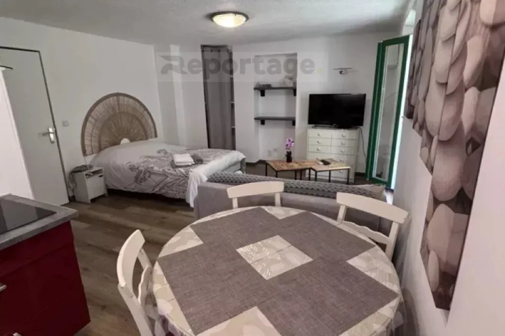 Chambres - Studio avec Jardin à Antibes