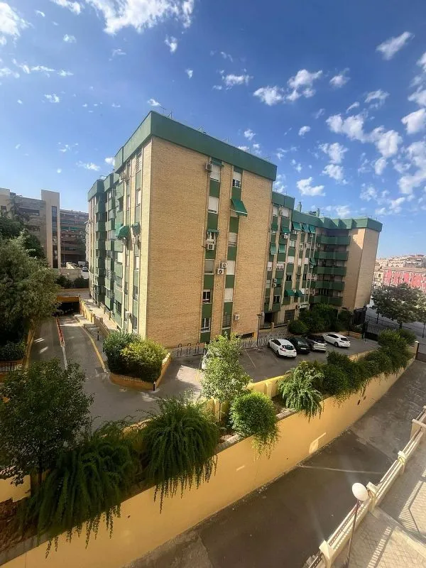 Balcony - Student Flat with Terrace in Villarejo, Granada