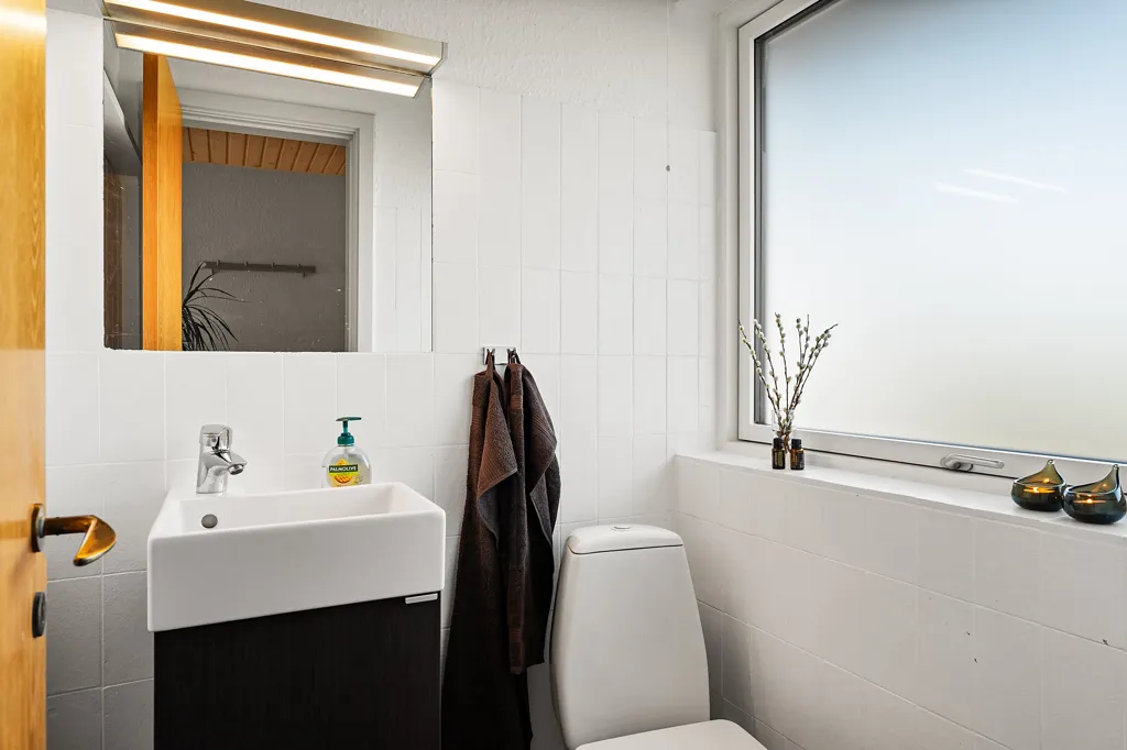 Salles de bain - 1-Plan Villa with South-Facing Terrace in Quiet Area