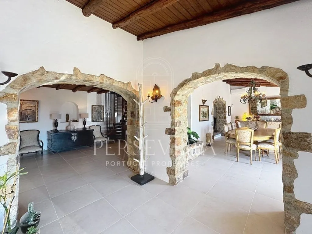 Esik - Villa with Ocean Views in Biscaia, Cascais