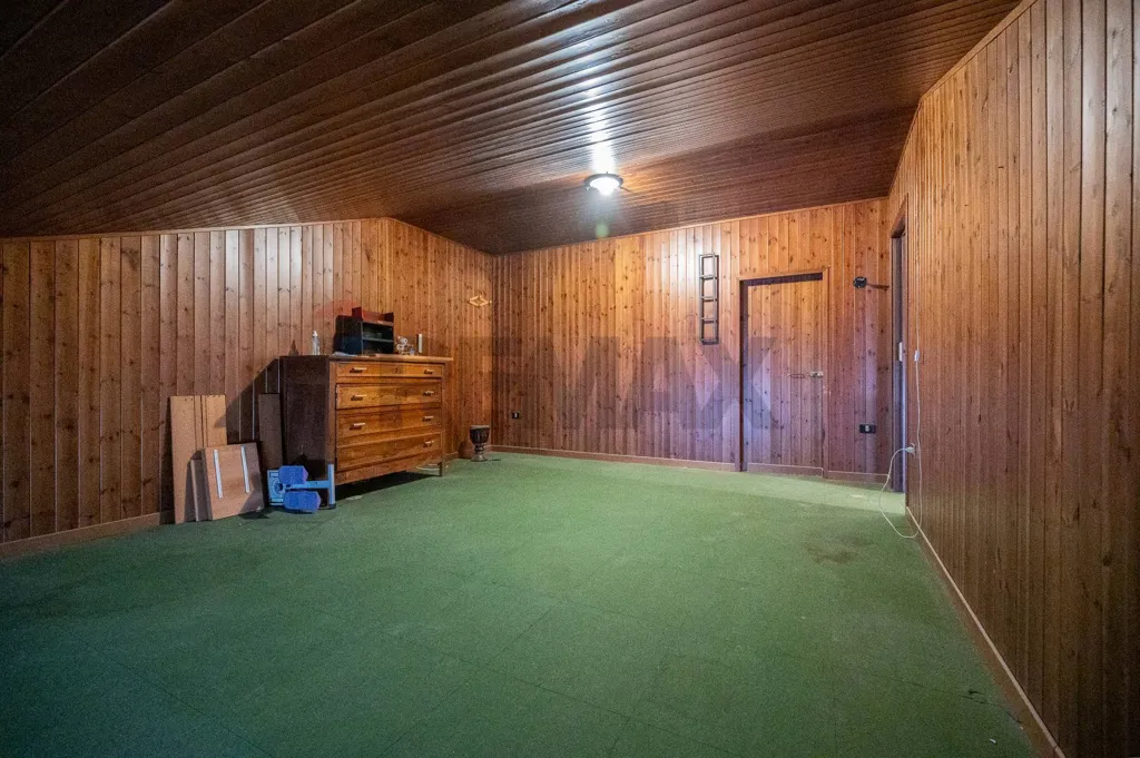 Toad - Spacious Apartment with Panoramic View in Guastalla Centre