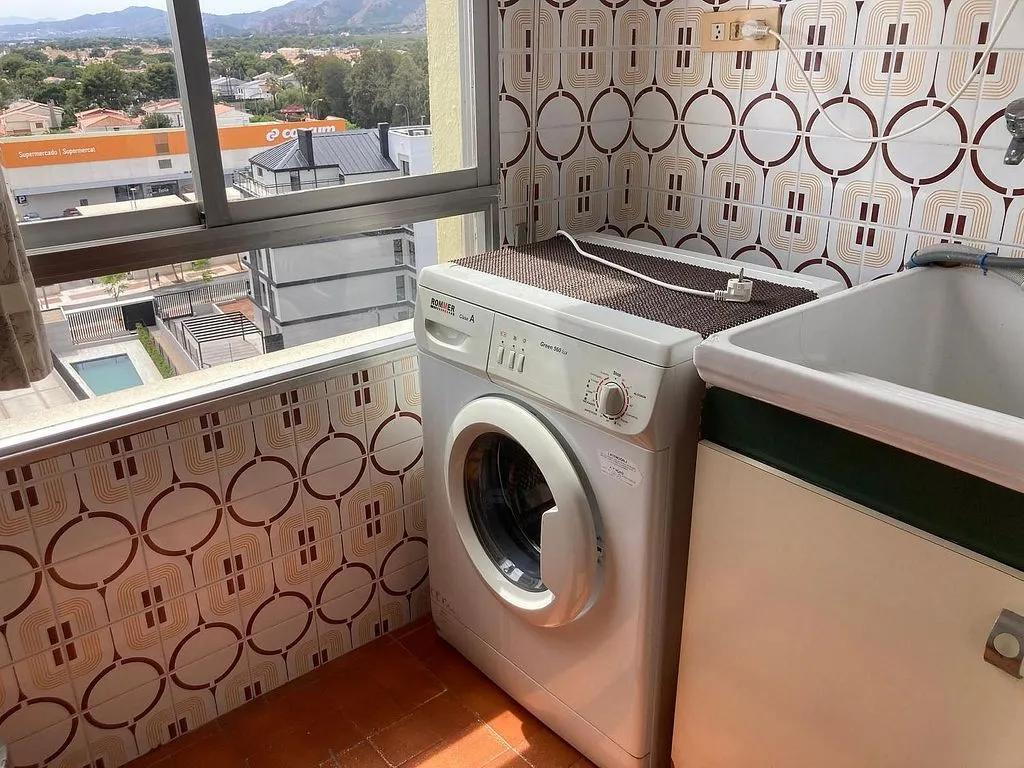 Lavanderia - Apartment with Pool in Eurosol/ Els Terrers