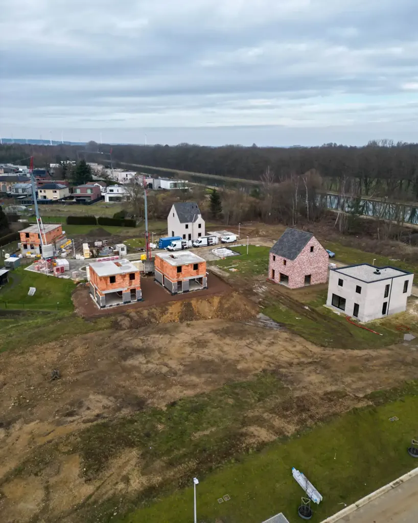 Vue aérienne - Terrain à bâtir avec vue sur le parc à Dilsen-Stokkem