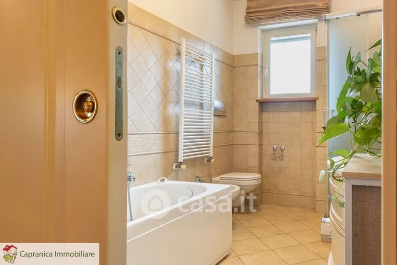 Salles de bain - Bifamiliar Villa with Private Garden in Capranica