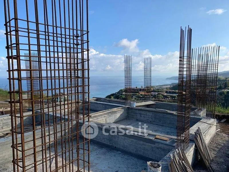 Pièces - New Villa with Sea View in Drapia