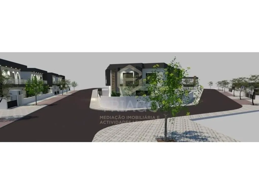 Modern House with Pool in Samora Correia