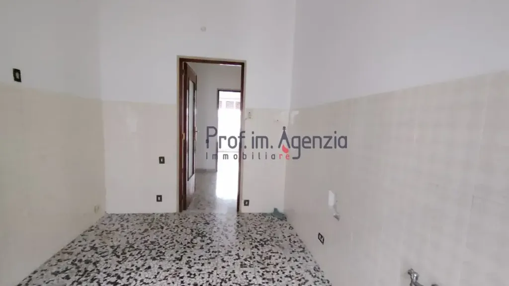 hallway_entrance