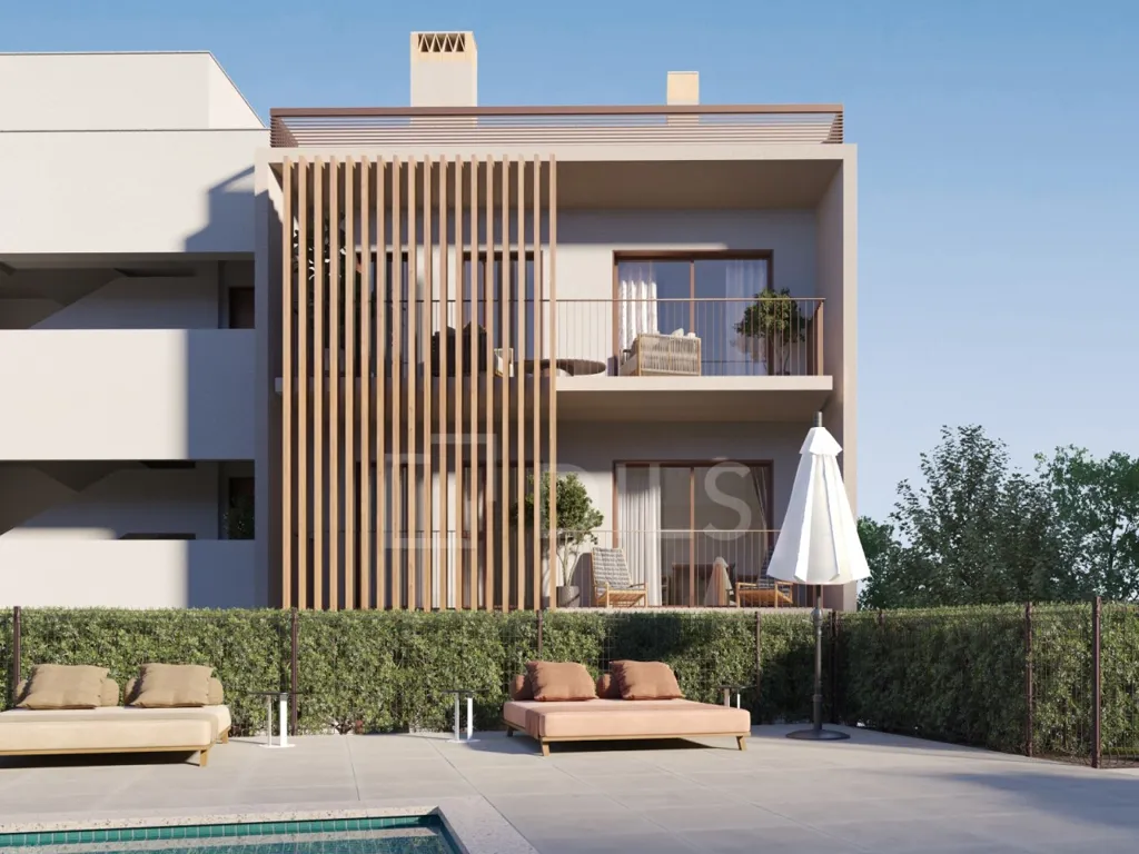 T2 Apartment with Balcony in Tavira