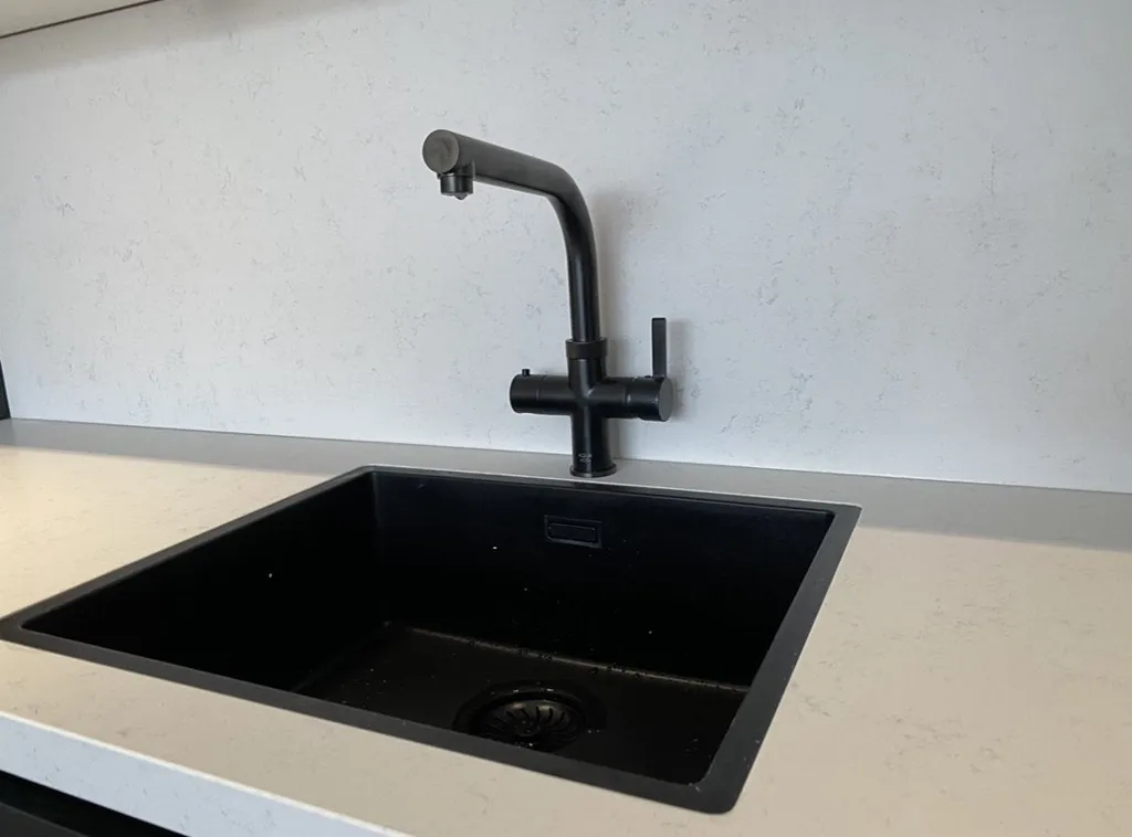 Cuisine - Fully Furnished Apartment in Rotterdam Centrum