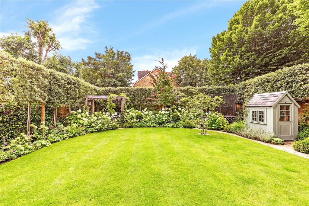 Aed - 5 magamistoaga maja asukohas Twickenham