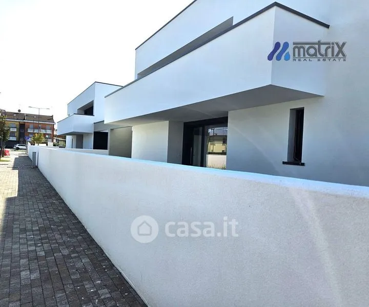 Extérieur - Semi-detached Villa with Solar Panels in Vigonovo