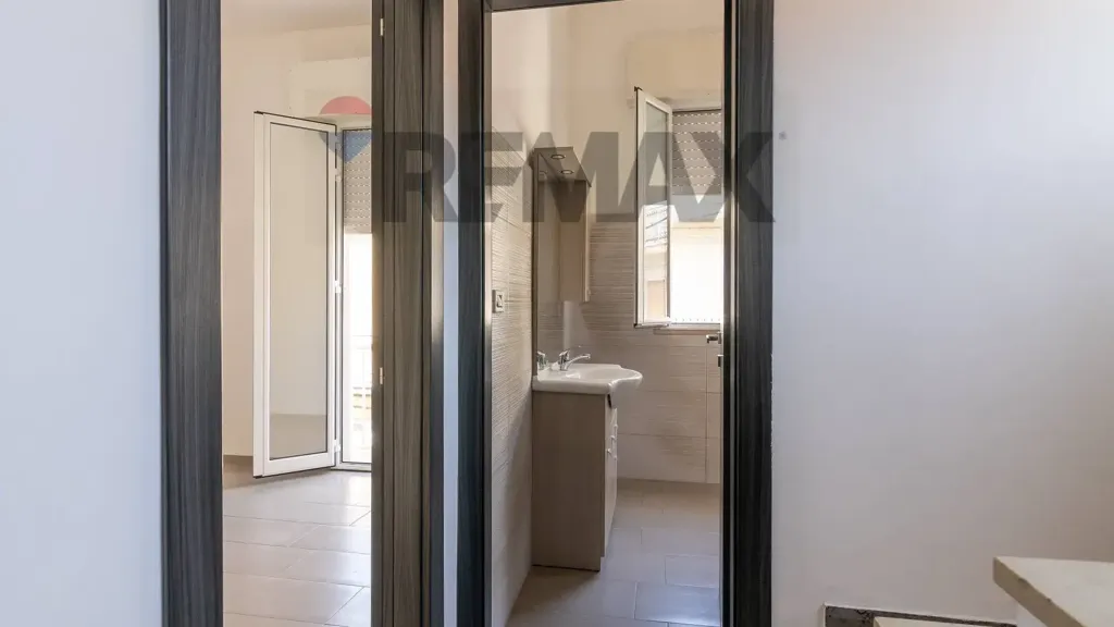 Esik - Independent House with Terrazzo in Comiso
