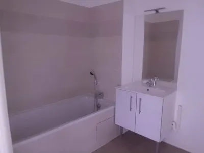 Salles de bain - Appartement avec Terrasse à Borderouge
