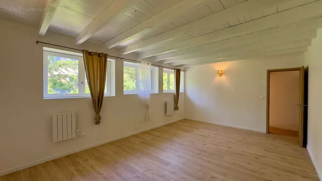 Pièces - Appartement Duplex avec Espace Extérieur à Maxéville