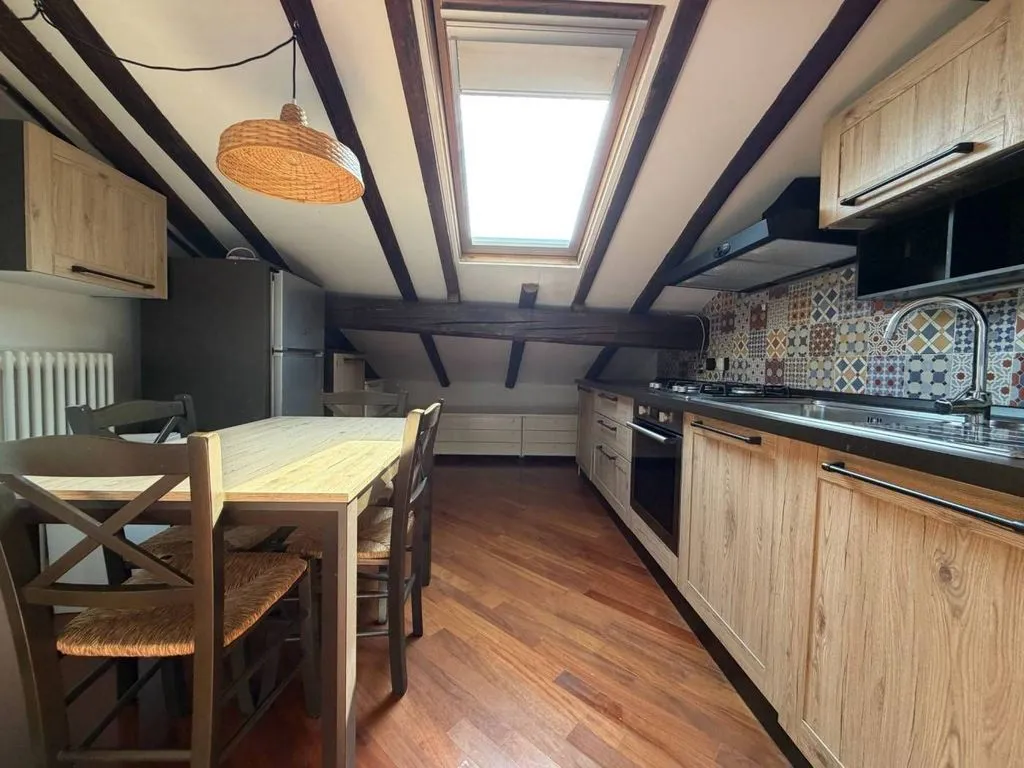 Cucina - Luxury Mansarded Apartment in Bologna