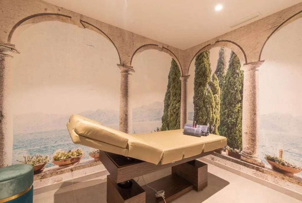 Stanze - Luxury Villa with Pool in Benahavís