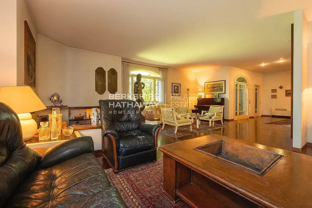 Séjour - Luxury Villa with Pool in Cassano Magnago