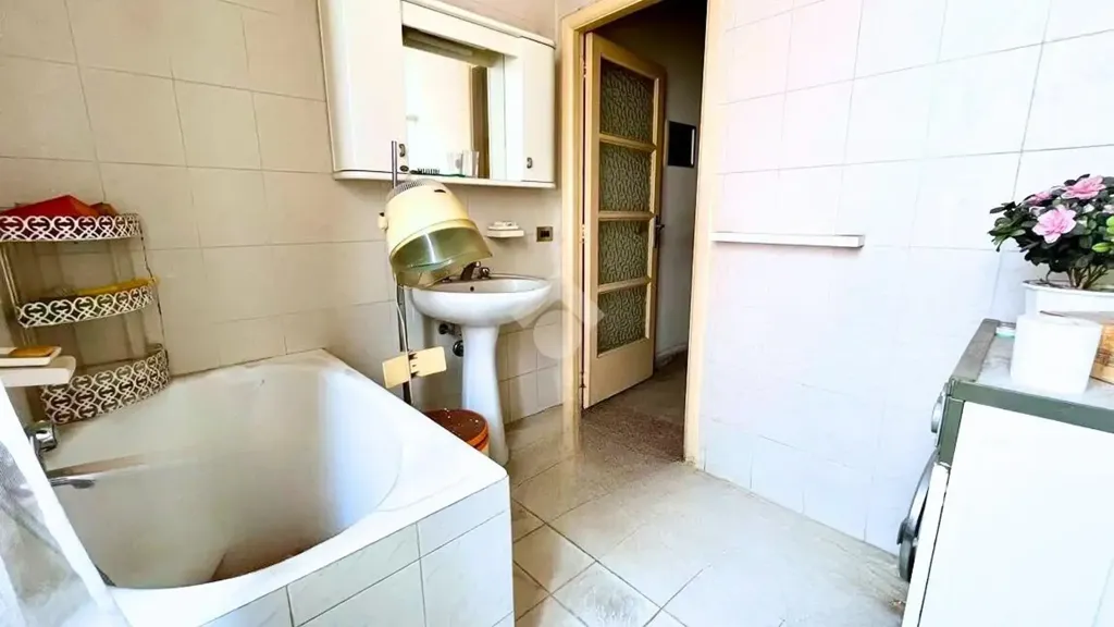 Vannitoad - Independent House with Terrace in San Severo