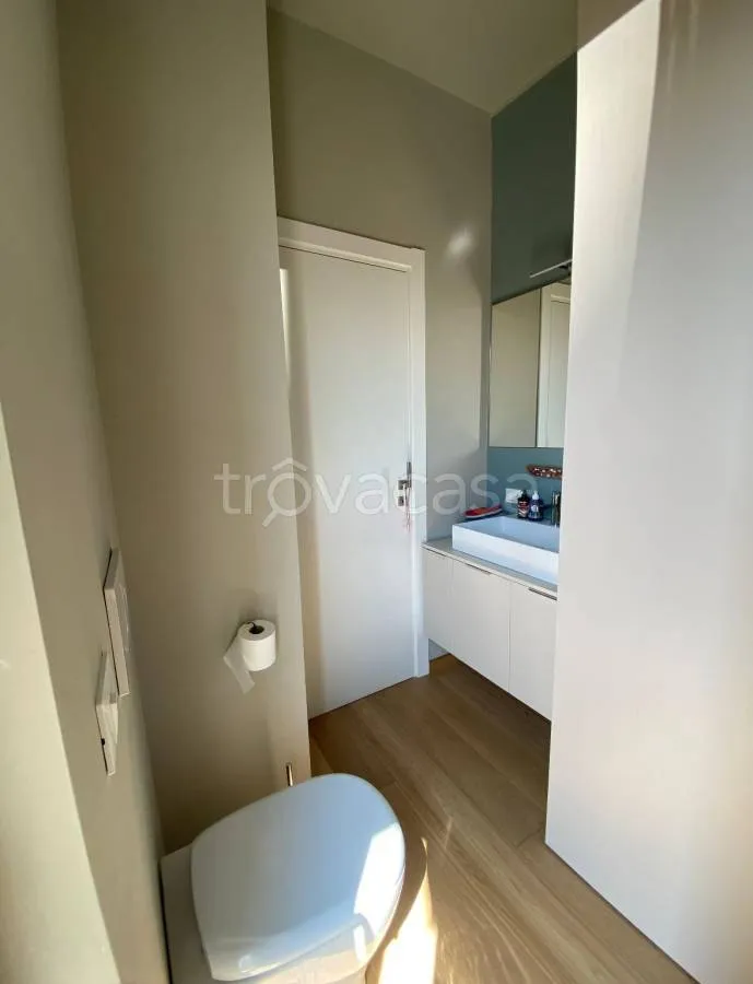 Vannitoad - Modernised 2-Bed Flat with Balcony in San Mauro Torinese