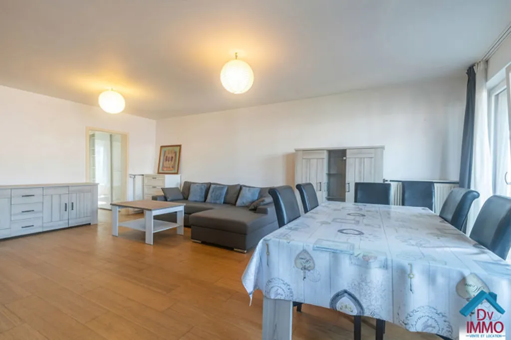 Elutuba - 1-Bedroom Apartment with Terrace in Forest