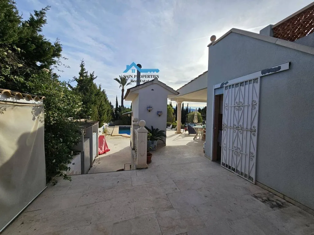 Välivaade - Luxury Villa with Pool in Colonia Escandinavia