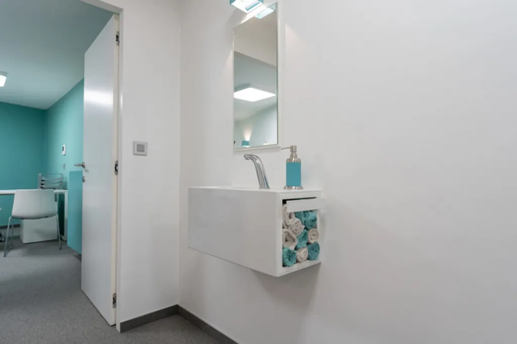 Vannitoad - City Centre Office Space in Huy