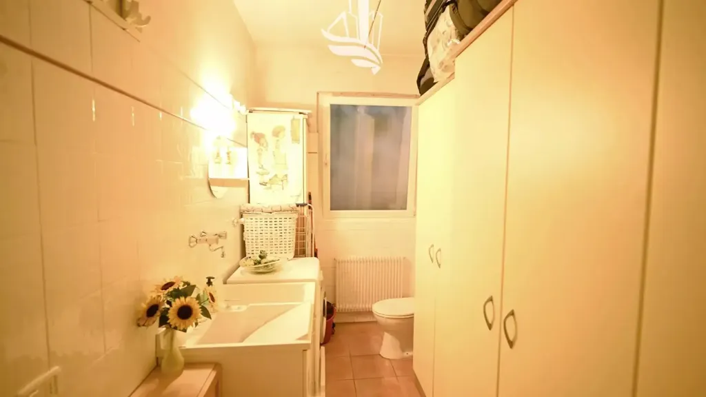 Salles de bain - Villa with Garden in Cortaccia