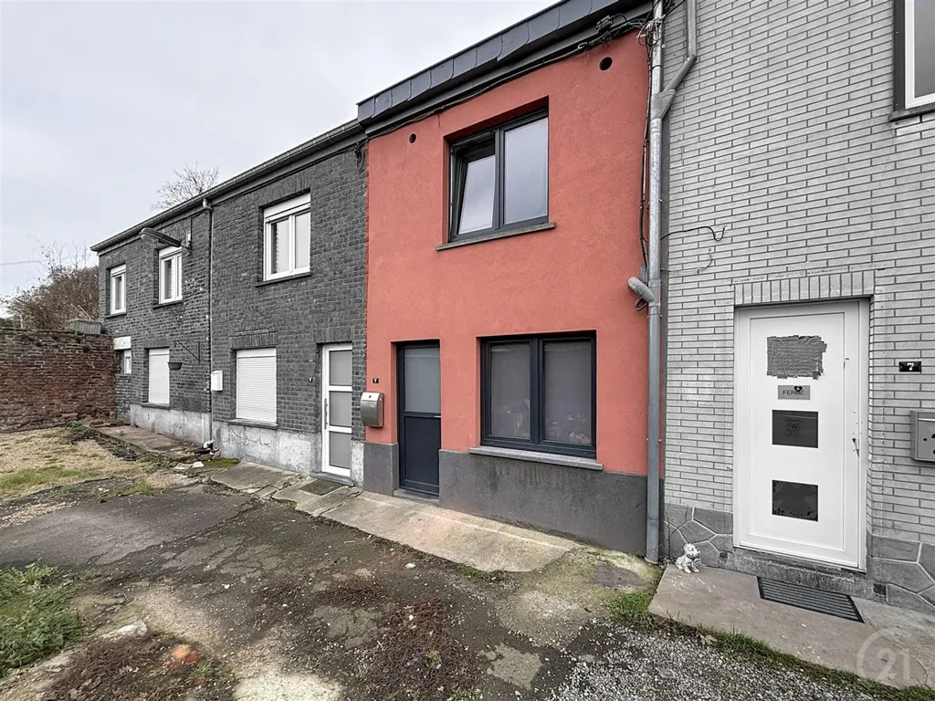 Välivaade - 1-Bedroom House for Renovation in Wandre