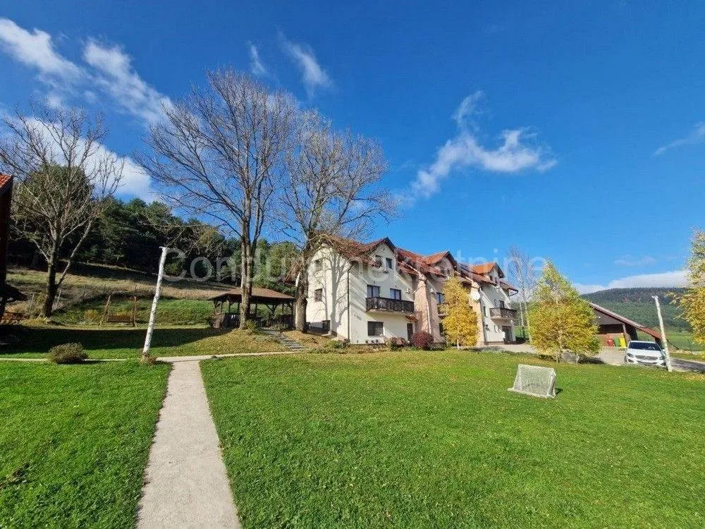 Jardin - Commercial-Residential Complex with Pool in Donji Babin Potok
