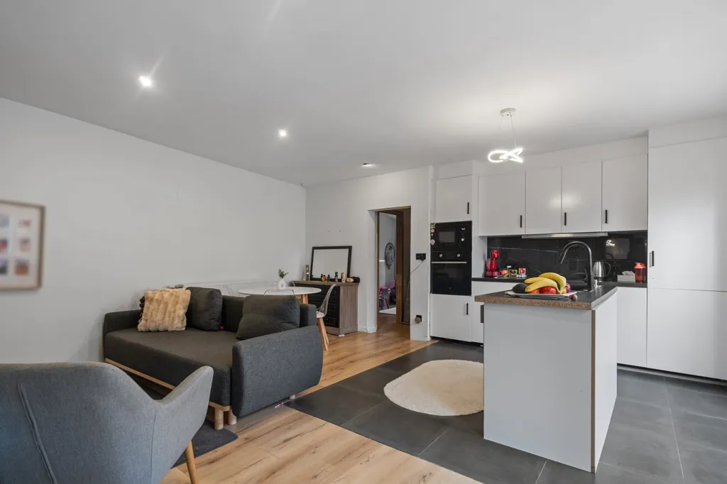 Soggiorno - Semi-Open Development with 6 Bedrooms in Overmere