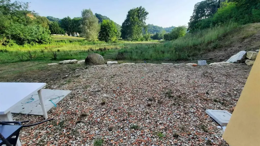 Aed - Rustic Home with Flat Garden in Castelfranco Piandisco