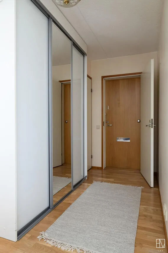 Pièces - Geothermal-Heated Apartment with Sauna in Hervanta