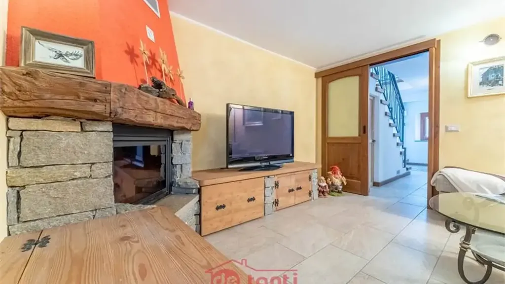 Elutuba - Rustic Villa with Fireplace in San Giacomo Filippo