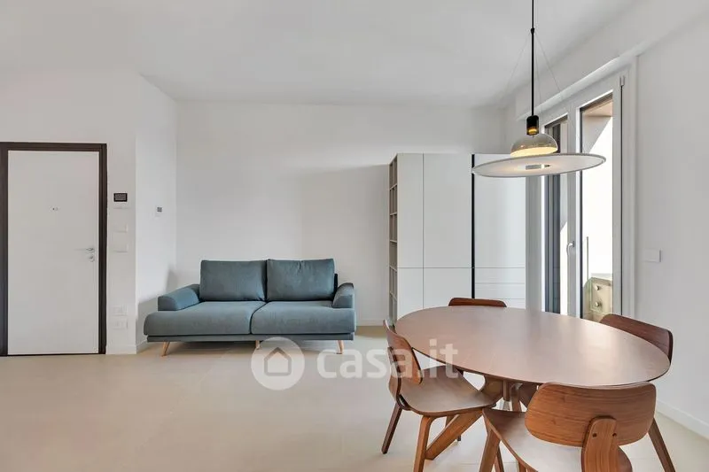 Salle à manger - Modernised Triplex with Balcony in Porta Romana