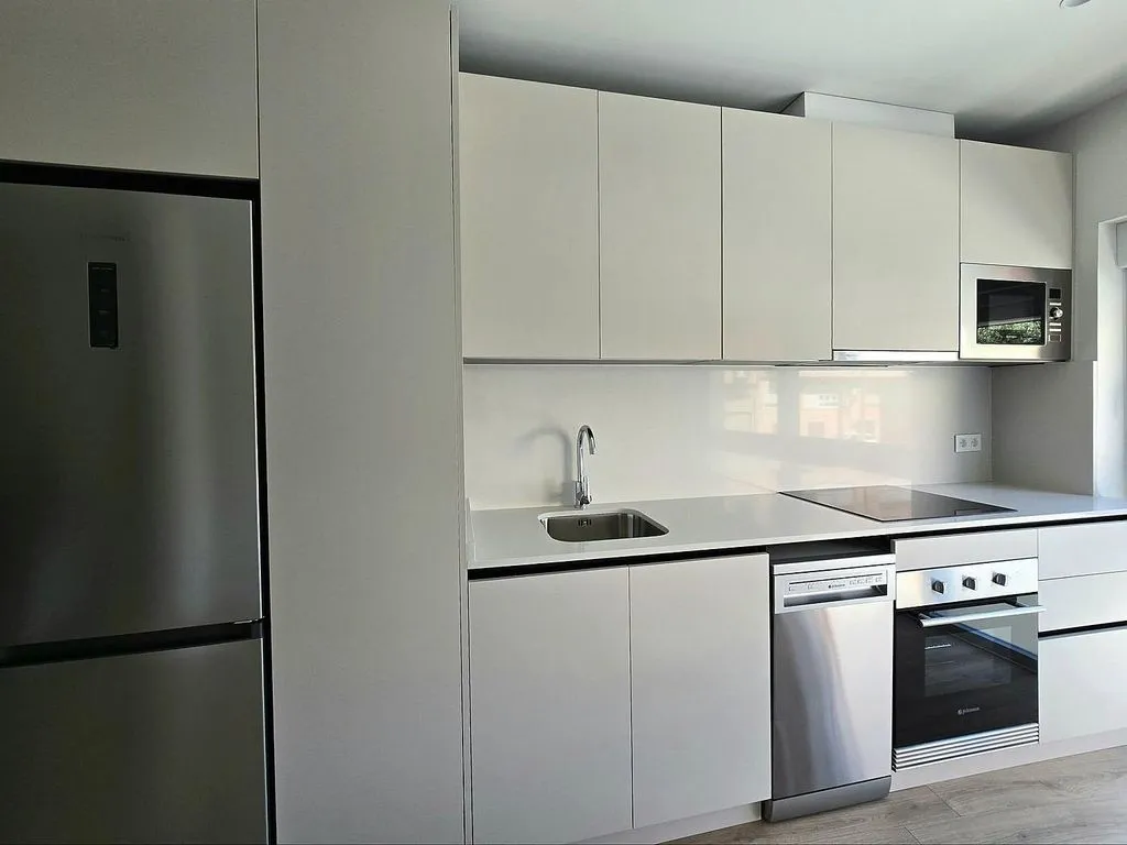 Köök - 1-Bedroom Flat with Open Plan in Petrer