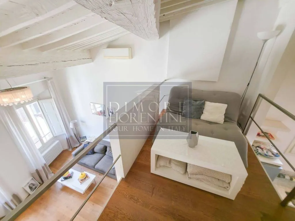 Séjour - Penthouse with Palazzo View in Florence