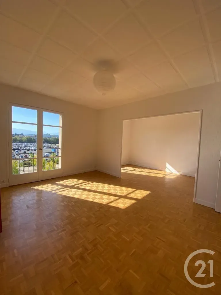 Séjour - Appartement T4 avec Balcon Sud à Pau