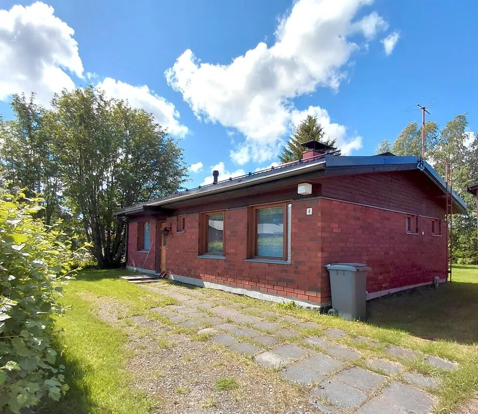 Esterno - 1979 Detached House with Sauna in Pulkkila Centre